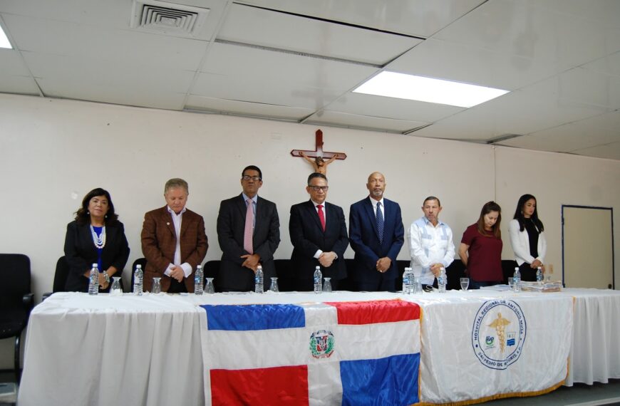 Ministro de Administraci&oacute;n Publica visita hospitales del Este en compa&ntilde;&iacute;a de Dr. Virgilio Cedano