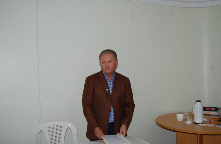 Director Regional de Salud Este se re&uacute;ne con directores de hospitales y gerentes de &Aacute;reas de la regi&oacute;n.