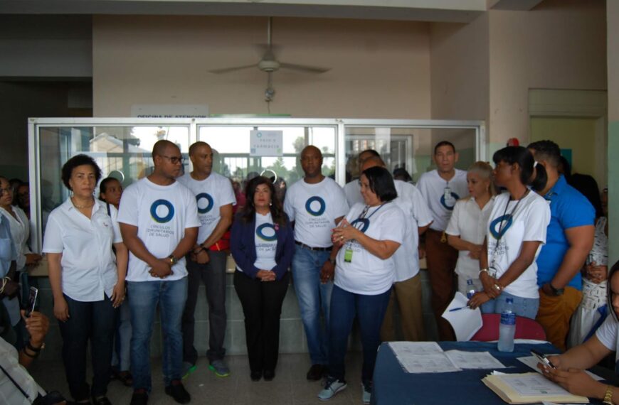 Servicio Regional de Salud Este y SENASA realizan con &eacute;xito jornada de C&iacute;rculos Comunitarios en Salud.