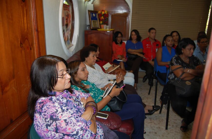Regional de Salud Este y SENASA realizan encuentro para montaje de jornada con pacientes cr&oacute;nicos que se llevar&aacute; a cabo este viernes.