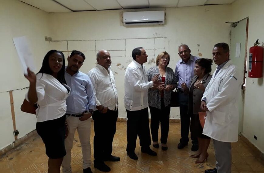 Directora Regional de Salud Este visita hospitales de La Romana donde en los pr&oacute;ximos d&iacute;as se implementar&aacute; el 911