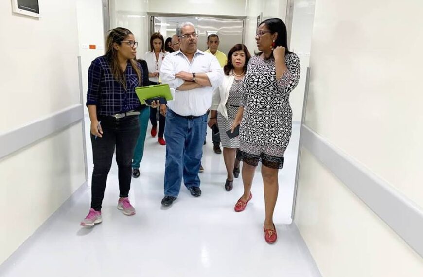 Servicio Nacional de Salud (SNS) recibi&oacute; este s&aacute;bado la obra f&iacute;sica del &aacute;rea Materno- Infantil del hospital Francisco A. Gonzalvo de La Romana.