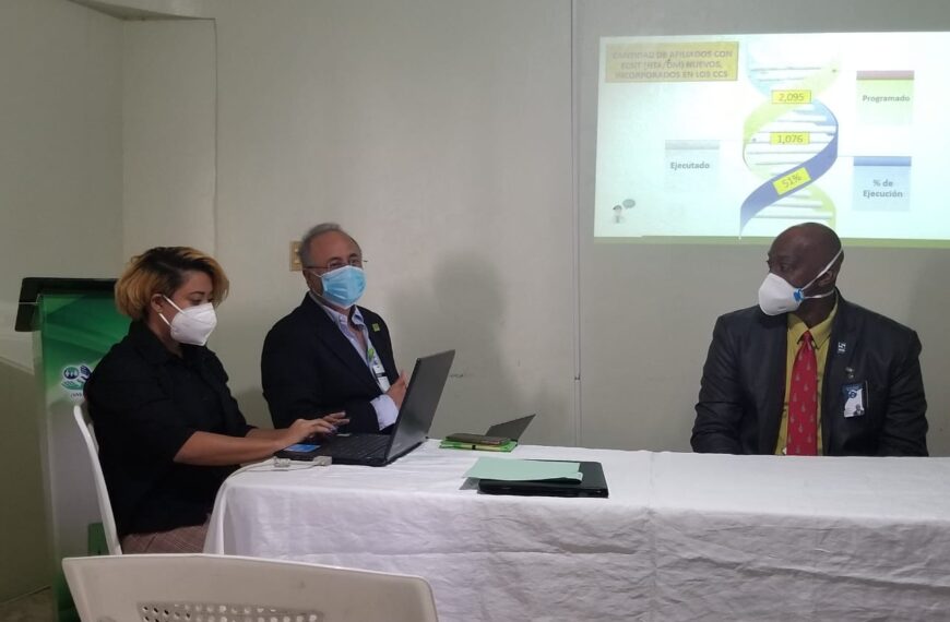 Equipos t&eacute;cnicos del SRS Este y Regional de SENASA sostienen encuentro de evaluaci&oacute;n sobre indicadores