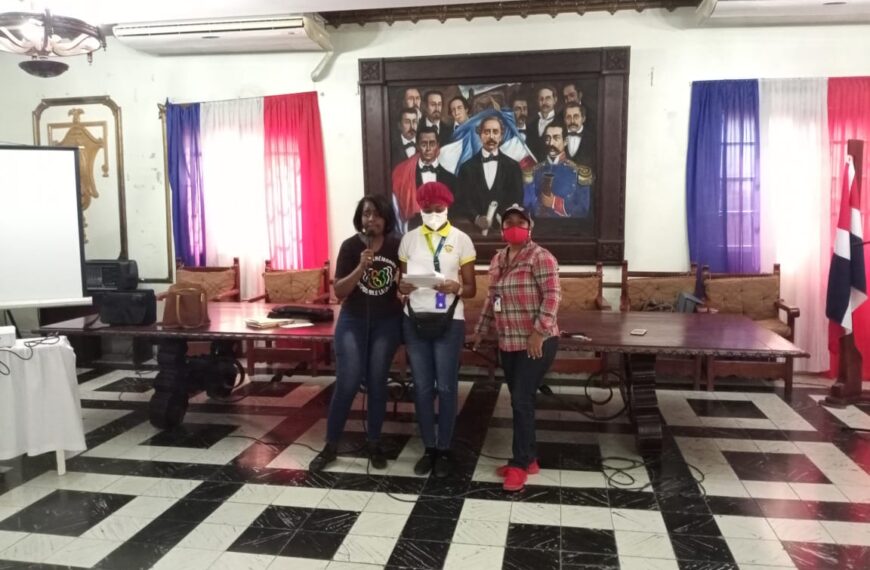 Direcci&oacute;n Regional Este conjuntamente con la Provincial de Salud Capacitan Enfermeras para trabajar en Jornada&nbsp; Vac&uacute;nate RD contra Covid19.