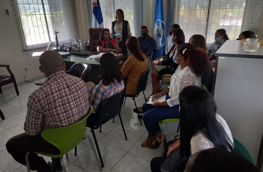 Servicio Regional de Salud Este imparte Taller sobre Monitoreo de la Calidad