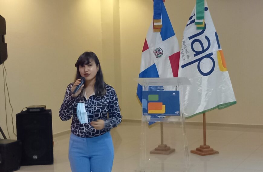 SRS Este participa en jornada de sensibilizaci&oacute;n para Instituciones p&uacute;blicas, realizada por INAP.