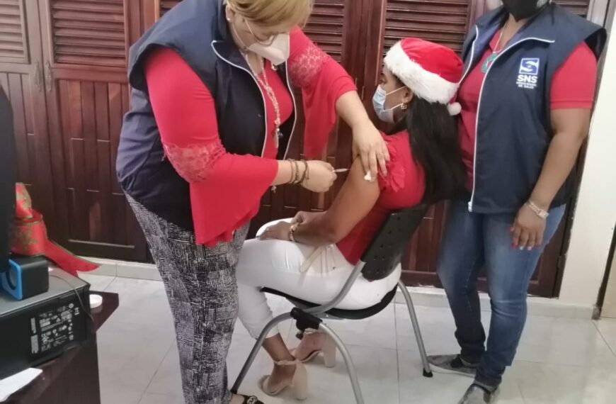 SRS Este inicia su Jornada de inmunizaci&oacute;n