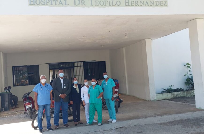 Director SRS Este supervisa Hospital Municipal de Guaymate y Hospital Dr. Te&oacute;filo Hern&aacute;ndez