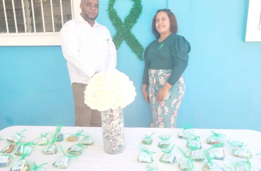 SRS-Este Realiza Actividad con el lema &ldquo;Extendi&eacute;ndole una mano a quienes viven atormentados con sus propios pensamientos&rdquo; por el D&iacute;a Mundial de la Salud Mental