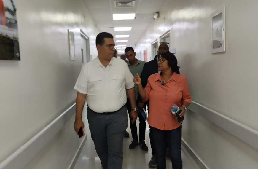 Director del SRS Higuamo supervisa hospitales y centros de salud en la provincia El Seibo